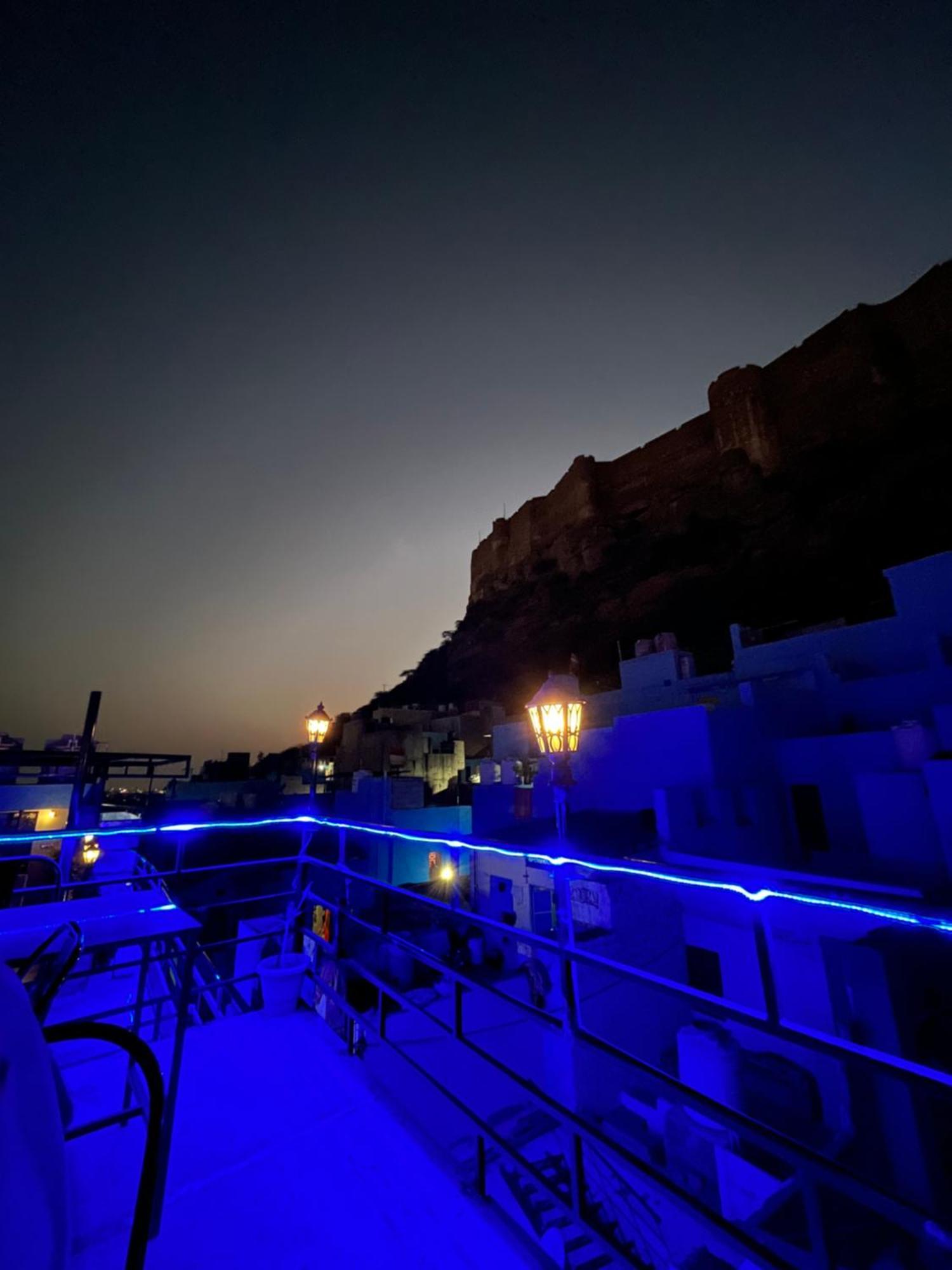 Moon Night Guest House Jodhpur  Rum bild